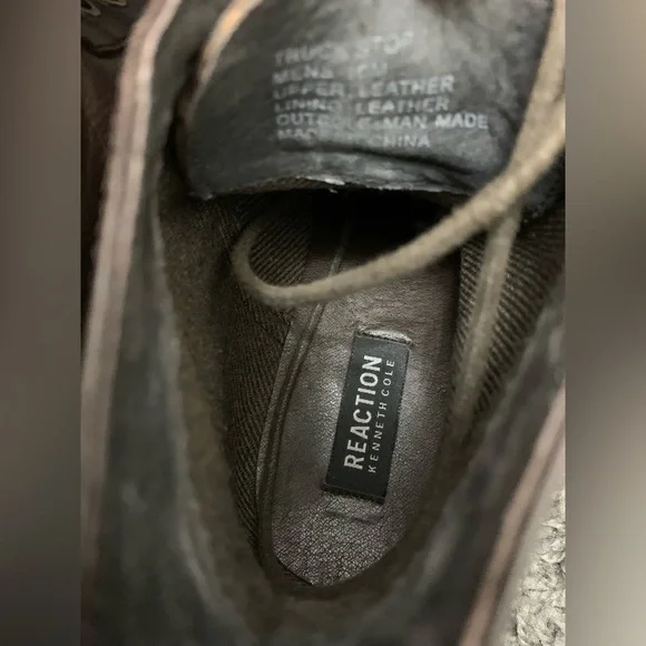 Kenneth Cole Reaction Truck Stop leather boot, size 10 - Picture 3 of 6